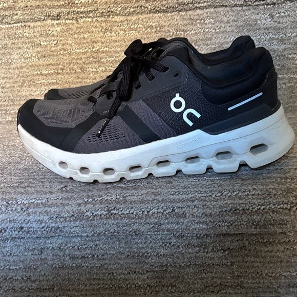 On Running Charcoal and White Athletic Shoes - Picture 1 of 4
